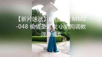 腰细胸大黑衣长腿妹子，穿丁字裤透视装特写口交，抬腿舔逼侧多种姿势换着来