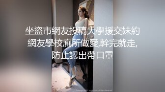   中年熟女就是放得开，大战双男多人群P群战换着玩画面太淫荡