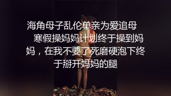  淫荡熟女姐妹花，幸福老哥一挑二，表情淫荡舔屌，骑乘后入操骚逼