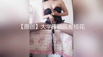 【新片速遞】最接地气的良家少妇自拍 不要拍我脸 亲亲 看着老公 看老公操你 大姐表情很真实 毛旺逼肥 