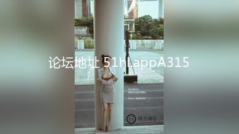 【粉丝福利】已婚大叔家中藏着精壮小伙